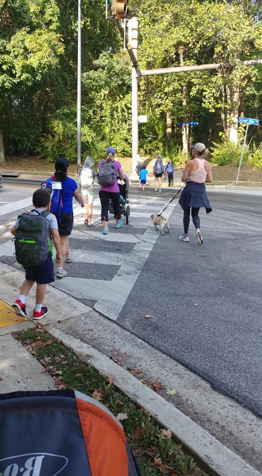 FaithKe33682708's tweet image. Good morning 
Hey @Kirsten4BOE @vickycutroneo @Jen_Mallo @chaowu2016 @MavisEllisBOE @sabina_taj! 
@PointersUnited kids from polygons 64, 1064, 129, and 1129 walked to Pointers Run Elementary this morning.  #communitystability #keepneighborhoodstogether