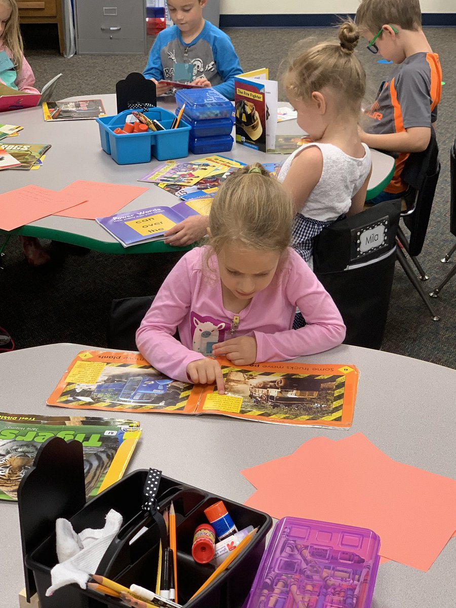 This was on the second day of reading pattern books in Ms. Fischer’s kindergarten class and they were rocking it! 😳😃 They are working hard to build their stamina.📚#MAPSready #engagedreaders