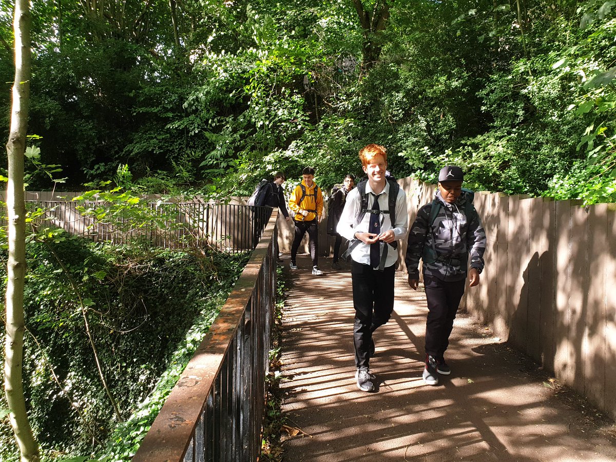 35 pupils enjoyed going on a 8km walk today with weighted rucksacks through the west end, finishing in the botanic gardens where they got a chance to use emergency shelters.

This conditioning training will assist them in completing the expedition. <a href="/DofEScotland/">DofE Scotland</a> <a href="/HillheadHS/">Hillhead High School</a>