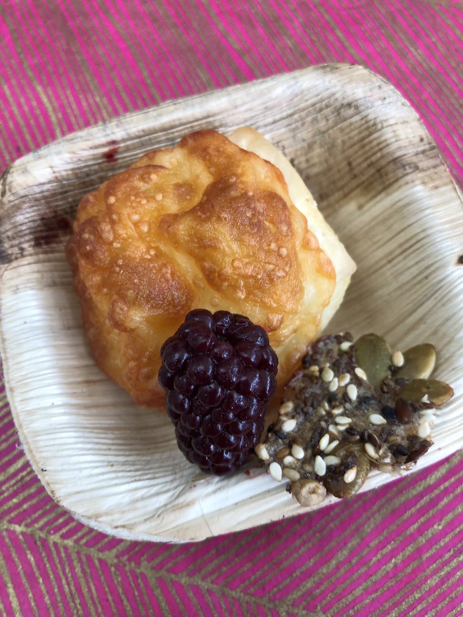 oregonberries's tweet photo. Sweet and savory bites at our #thebigfeast booth yesterday. Check out this Cornmeal Cake with Oregon Blackberry Jam, Orange Glazed Pistachios and Asiago Cheese Puff, Oregon Blackberry Aigre-doux, Seeded Tuille by Rushmore Baking #feastpdx #oregonberries https://t.co/VPcKKg3jE9
