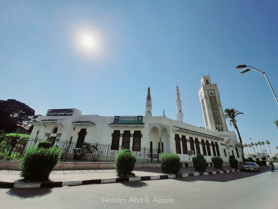 مبنى المحكمة المختلطة (حاليا هيئة قضايا الدولة و محكمة استئناف) ، بورفؤاد 
من معالم بورفؤاد الرائعة و ملحق به برج الساعة.. المبنى مسجل و الحمد لله كمبنى تراثي
#تصويري