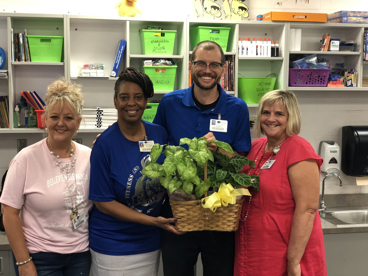 LinzLookCBVE's tweet photo. Dream big! Aim high!  Our staff is appreciates this day and everyday!  Mrs. Lopez - Employee of the Year!  Mr. Drexel - Rookie Teacher of the Year and Mrs. Bryant - Teacher of the Year! ❤️👍🎉☄️🌟🏆🚀🚀@ryan_bennett16 @BelleviewEle @Grantham_Greats @Jens_Journey_ @drheidi2007 https://t.co/U6CA0z3j1w
