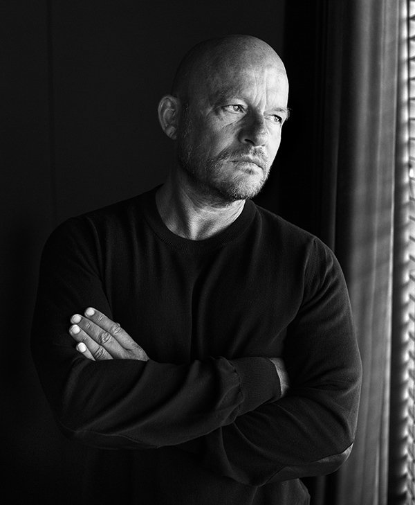 On the blog: A Design Date Q&amp;A with Belgian architect and designer Vincent Van Duysen, who is launching new outdoor furniture for <a href="/DSutherlandInc/">David Sutherland Inc</a> at #Focus19AtDCCH accessgreatdesign.wordpress.com/2019/09/16/des…