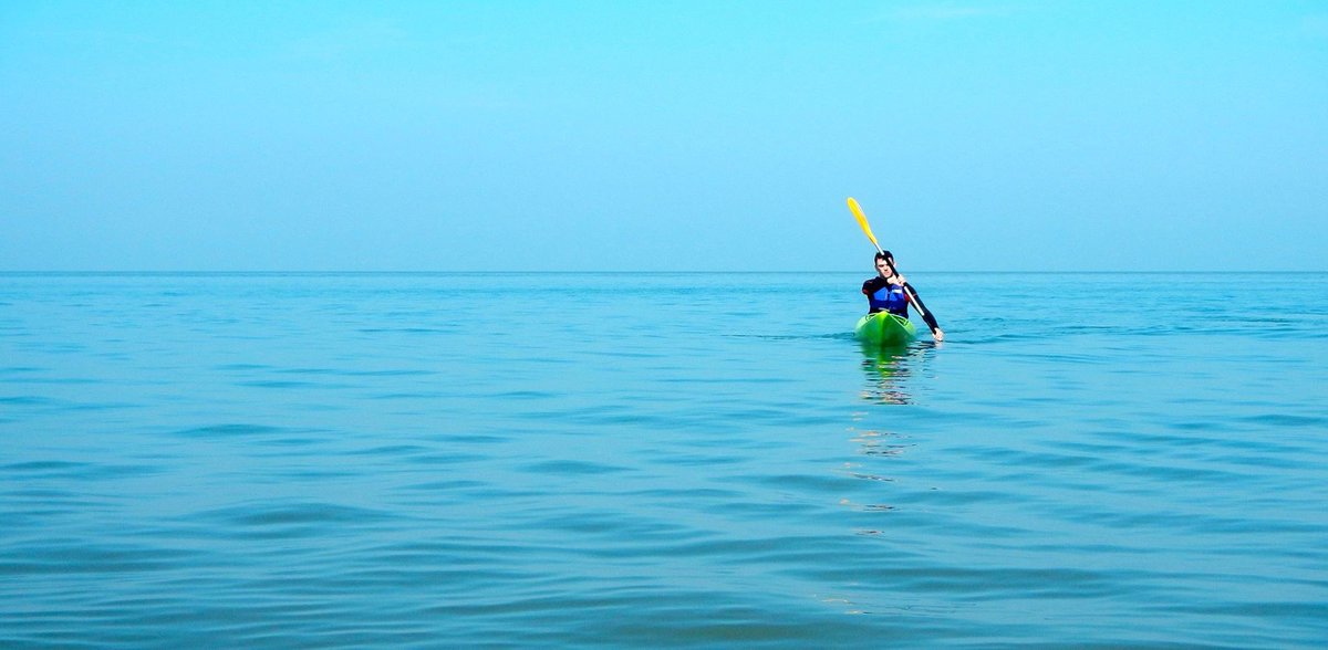 Wednesday should look something like this, with the weather forecast. We’ve got a morning Kayaking session taking place from Porlock Weir with a couple of spaces remaining. Who’s keen?! #kayaking #exmoor #porlockweir <a href="/visitexmoor/">Visit Exmoor</a> <a href="/minehead_exmoor/">Minehead & Exmoor UK</a> @ExmoorMagazine <a href="/Giles_Adams/">What's On Somerset</a>