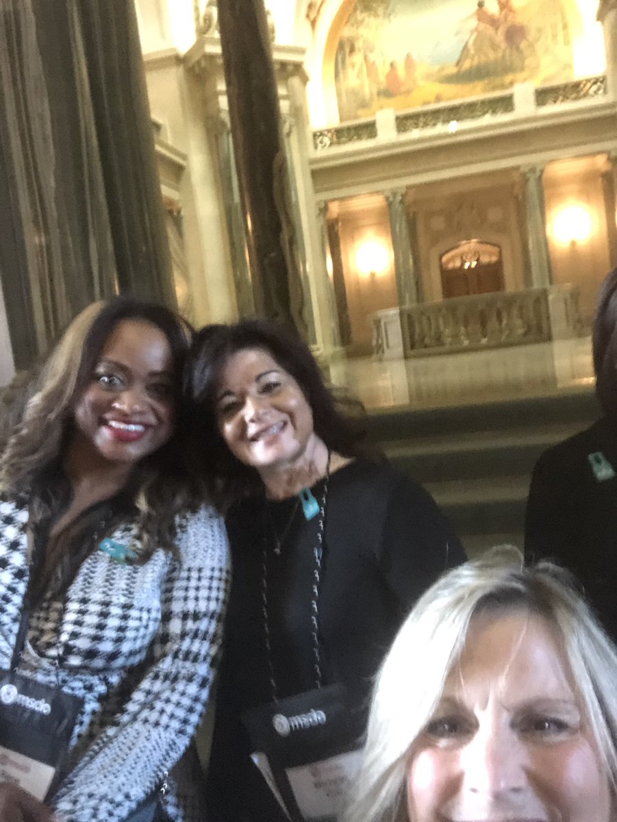 bbradnam's tweet photo. First stop Legislative Building #msdo2019 https://t.co/75017Z9X4Q