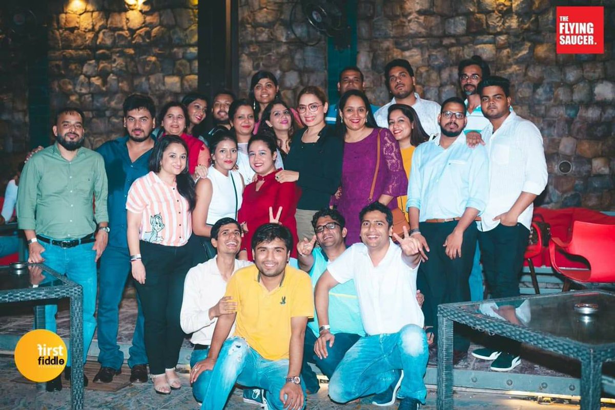 theyellowcoin's tweet photo. Teaholics, party animals, selfie-kings/queens - sums up the team that works hard & parties harder.
#TYC #TYCCommunication #MondayMotivation #PartyAnimals #TYCians https://t.co/66vFEvUAmJ