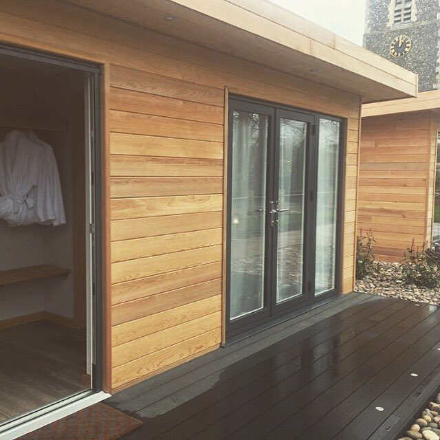 Roompods's tweet image. Flexible use - Profitable operation #roompods #essexpubs #norfolkpubs #visiteastanglia #essexwedding #norfolkcoast #norfolkbroads