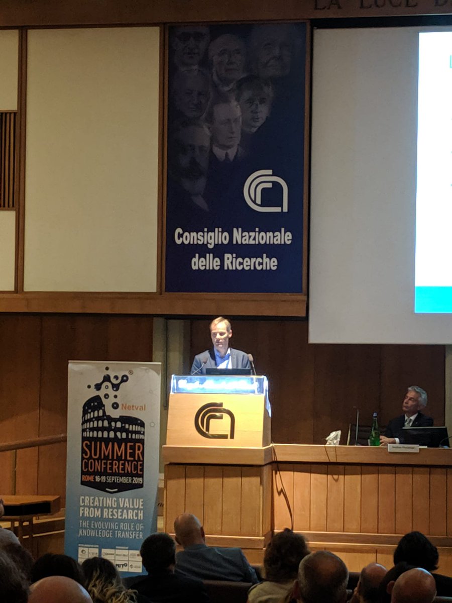 Ximbio's tweet image. Fantastic speech by Paul Van Dun from @KULeuven discussing how speaking with and understanding the needs of #researchers is vital to overcome  #techtransfer challenges  #netval @netvalITA #innovation #universities