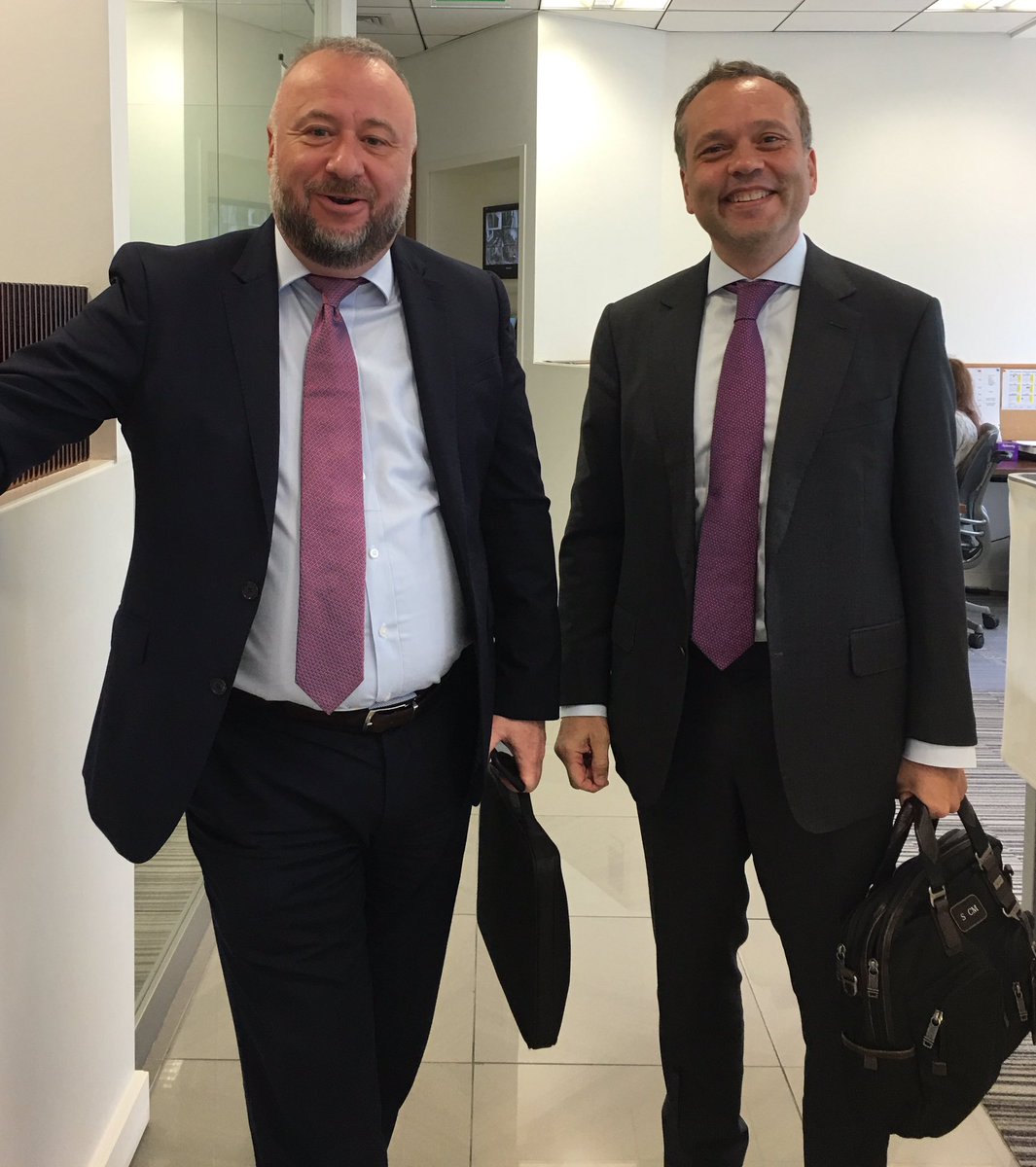 MarcyGrossman's tweet image. A team demonstrates true synchronicity when they start to dress the same.👔💼 Team @ExportDevCanada heading on an outcall! #CanadainDubai #timetodiversify 🇨🇦🤣