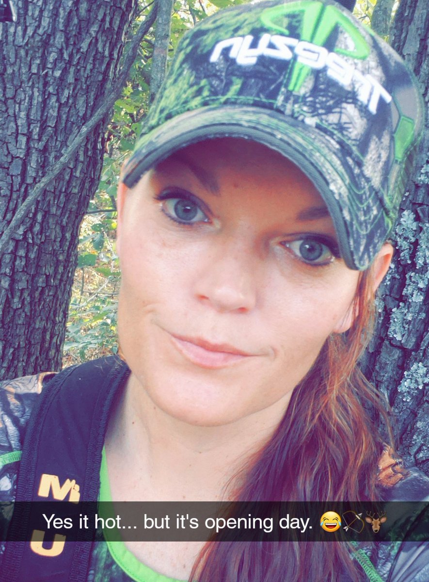 arhodes04's tweet photo. Had a great sit yesterday... had a young doe come out and enjoyed the outdoors. https://t.co/bPCVcJnQjb