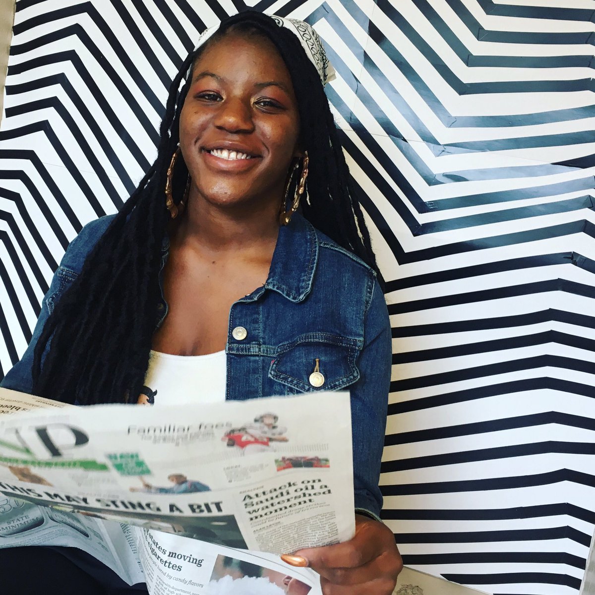 GardenSpotEng's tweet photo. Meet junior, Maddie Keys—she’s serving as the English department’s PR intern &amp; heading-up our social media efforts. She’s an avid reader &amp; hopes to pursue a degree in broadcast journalism after graduation. Welcome, Maddie! 📚
@ELANCOSD @GardenSpotHS https://t.co/xVKKAFFArO