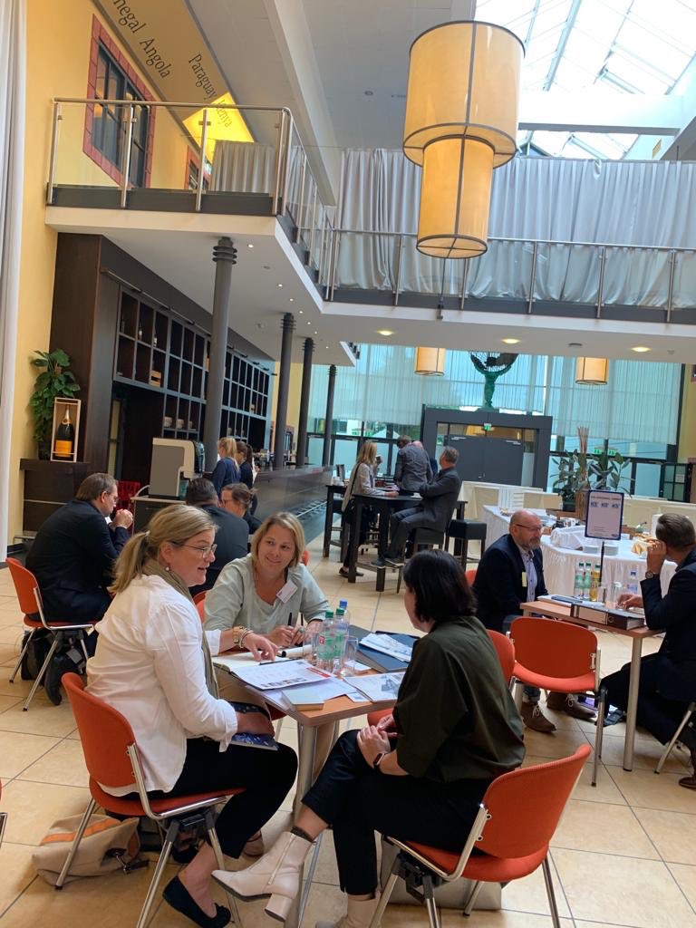 SEIFERTpr's tweet photo. Für unsere Kunden @Gira , @Kneer_Fenster und Kiefer Luft- und Klimatechnik auf der #Baupressekompakt 2019! Tolle Gespräche mit der Baufachpresse in Fulda.
#baupr #pressearbeit #sprontour #bpk https://t.co/ofpzIT2Pa7