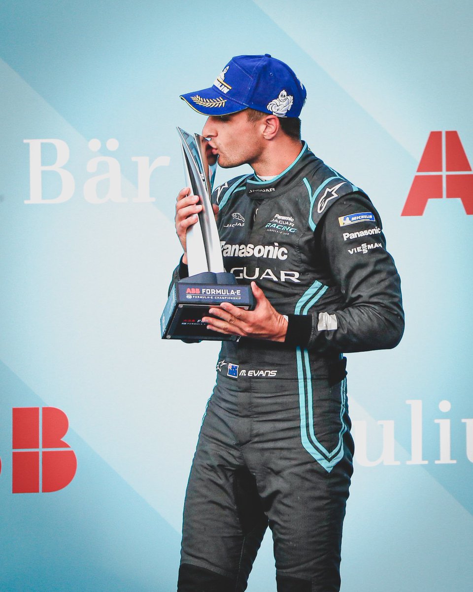 JaguarRacing's tweet photo. Rd. 11 of our #RaceRecap album comes from the @FIAFormulaE #SwissEPrix 🇨🇭
Podium ✔️
Double Points finish ✔️
🐻 ✔️
Fastest time during group qualifying ✔️
Memorable start ✔️
Rollercoaster-esque circuit ✔️
#ABBFormulaE ⚡️ https://t.co/VS3xH1m4Uv