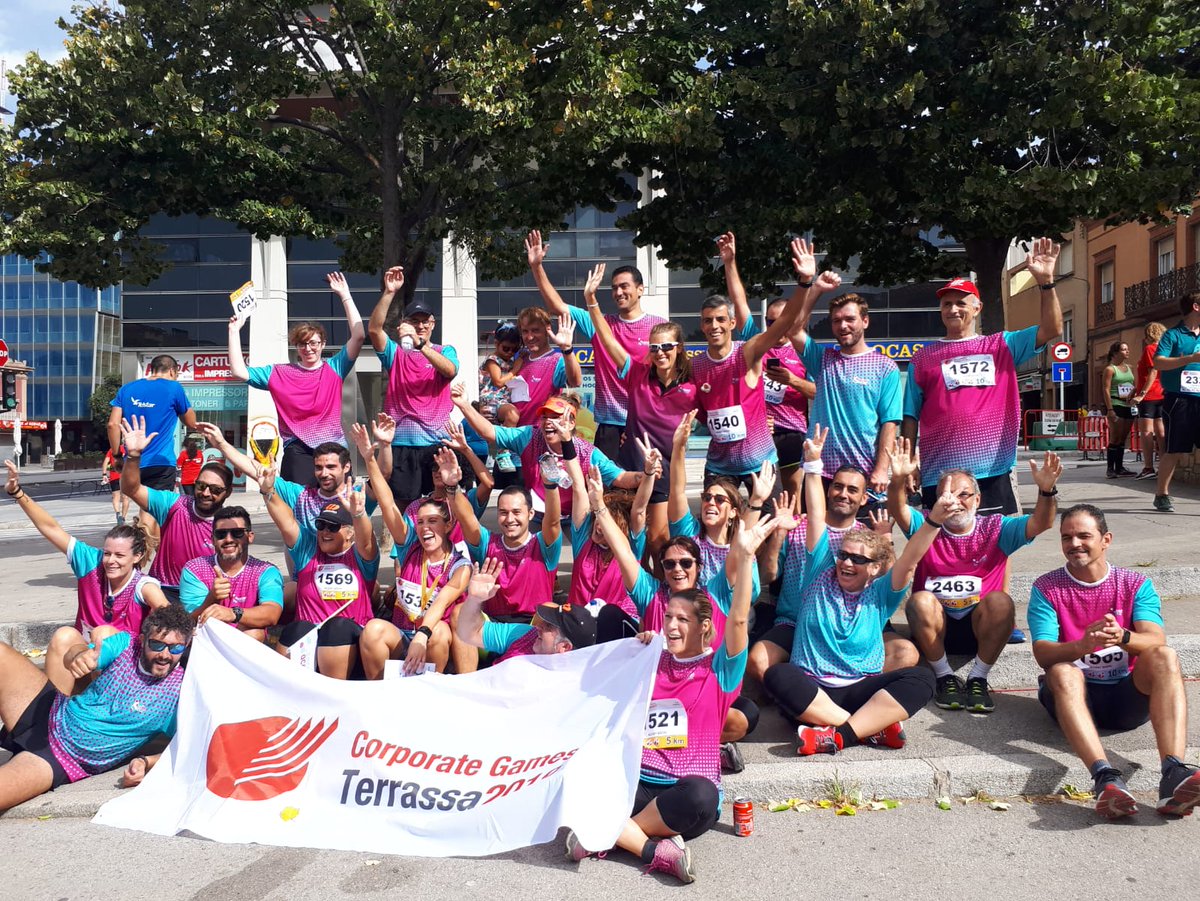 accentsocial_'s tweet image. Aquest cap de setmana hem participat als #CorporateGamesTerrassa2019 amb un equip de 62 persones treballadores i col·laboradores d&apos;@accentsocial_. Hem participat en running, pàdel, bàsquet, natació, futbol sala i futbol 7.
#FemEquip! #AccentEtsTu