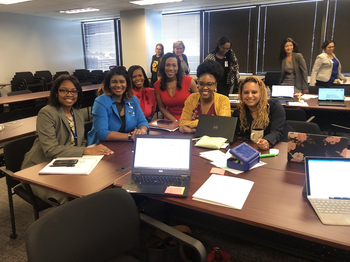 HulcySTEAM's tweet photo. OTI Leadership Learning “House of Game Changers” #TransformDISD #engage2learn https://t.co/0FePnvrl2M