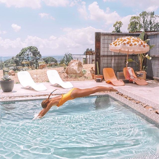 Vacation bliss. Where do we sign up? #OutEastAnywhere @life.with.three

📸 instagram.com/p/B2en9siHJCj/ via tweet.photo