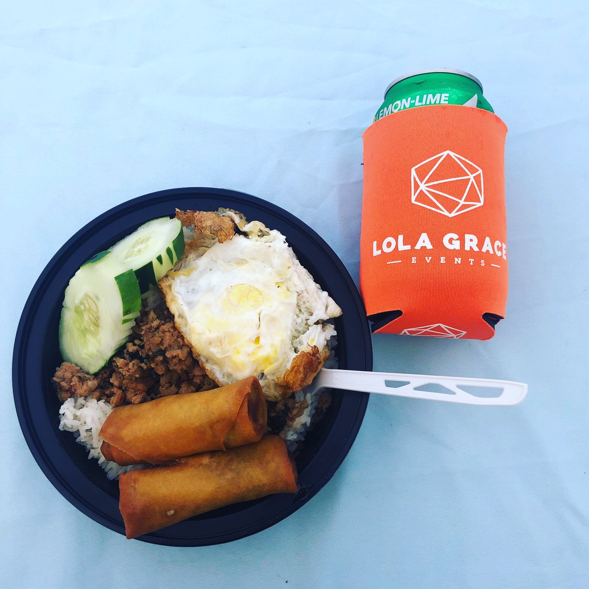 Our friends <a href="/Dakzens/">DAKZEN</a> have been nominated as one of America’s best new restaurants of 2019 by <a href="/bonappetit/">Bon Appétit</a>! Stop by and see them at this Thursday’s Open Market from 11-2. bonappetit.com/story/50-nomin…