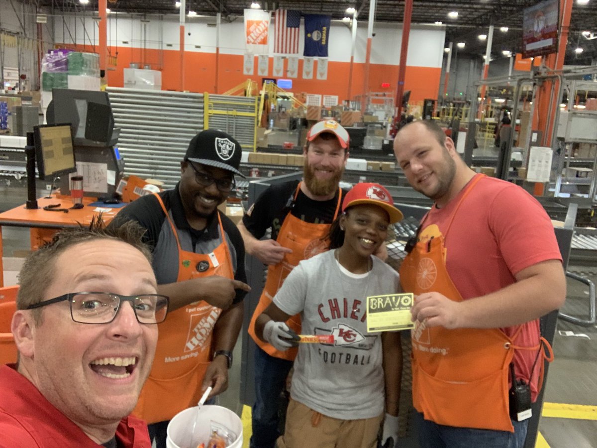 Aaron_5024's tweet photo. Showing Monica some appreciation for her special agent domination! #OTM5024 https://t.co/RRulLVh28i