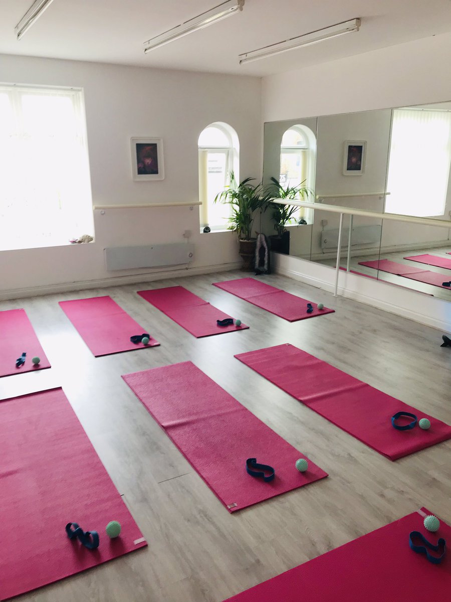 Pilates this evening at Transcend 7pm spaces available £6 book via bookwhen.com/pilateshubuk <a href="/ilovemonton/">I Love Monton</a> <a href="/MontonTherapies/">Transcend Therapies Monton</a> <a href="/MontonShops/">Monton Road</a> #pilates #pilatesclass #fitness