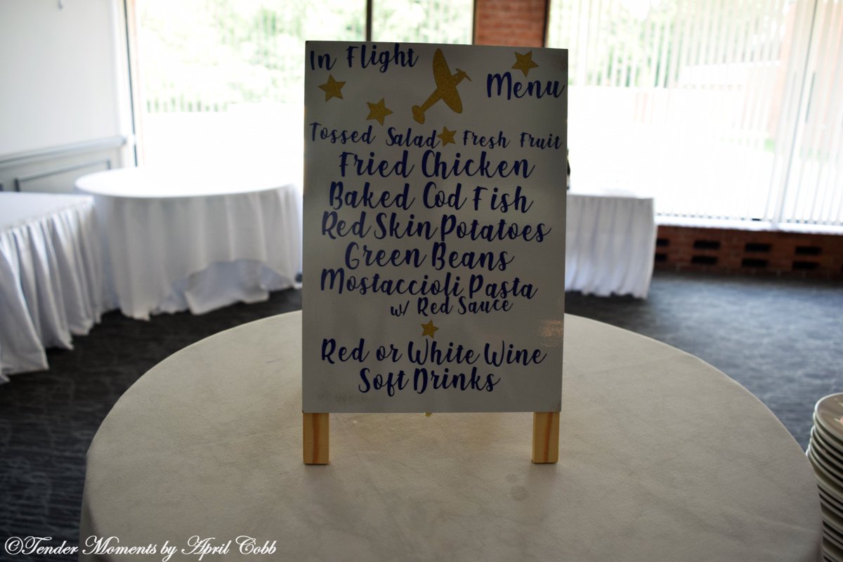 tendermomentsLL's tweet image. What's for dinner? ✈#details #custom #menusign #pilot #birthdayparty #retirementparty #tmevents #tendermomentsbyaprilcobb
.
.
When the details matter the most - book Tender Moments by April Cobb for your next event! buff.ly/2OISCvK