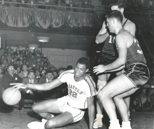   Happy Birthday to legend Elgin Baylor   