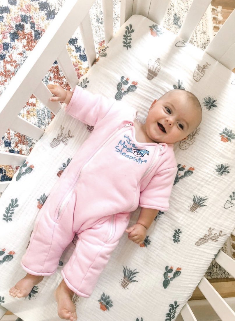 magicsleepsuit's tweet image. Happy Monday!  
Want to see why Clare and her mommy are so happy? 
Head over to our Instagram for the details and your chance to win a Magic Sleepsuit!.
.
#swaddle #swaddletransition #giveaways #Merlin #momlife #dadlife