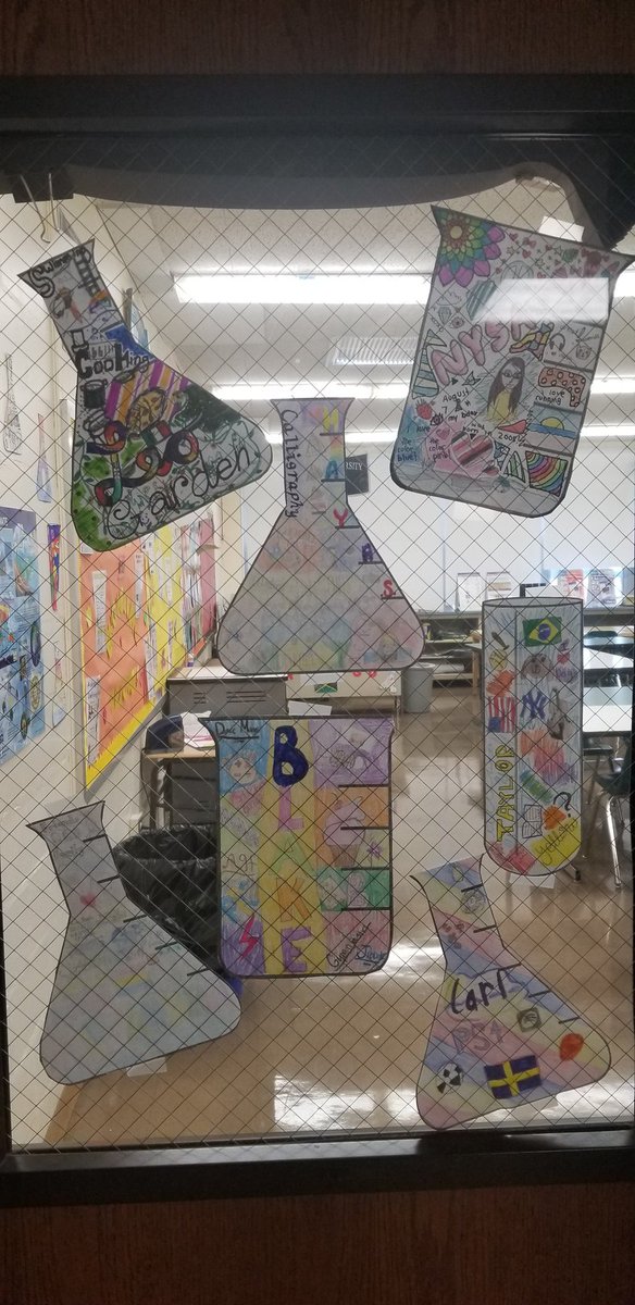 CovngtonScience's tweet photo. I'm learning all about my students through their #personalitybeakers #mrscovingtonsclassroom @edison_central6 #WO2World #mrscovingtonsclassroom #ems2019 https://t.co/9uLVv2AGKP