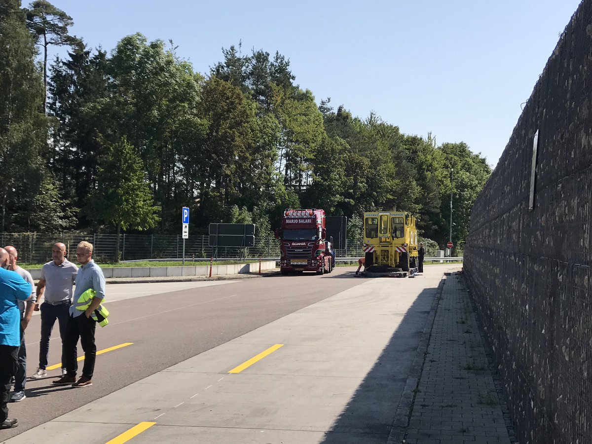 marjosalari's tweet photo. Afgelopen week hebben we de demo opstelling van het QMB systeem al geplaatst en zullen we in november van dit jaar starten met de 1e fase in het werkvak samen met de @VermeulenGroep de komende 2 jaar zullen we op dit project aanwezig zijn met diverse faseringen https://t.co/MZPOu3K4o3