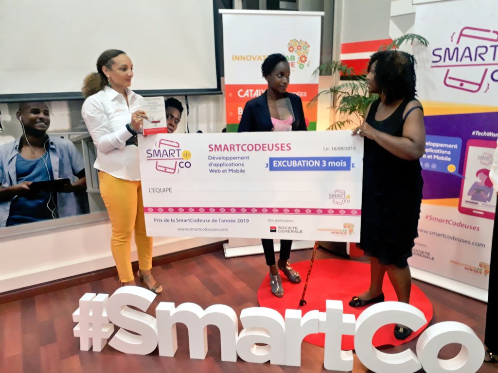 SG_Senegal's tweet photo. Gabrielle est la grande gagnante de notre concours #SmartCo grâce à son #appli d'annuaire web d'entreprise ! 👏👏👏
#Smartcodédié #Smartcodeuses #WomenInTech #Tech4Women https://t.co/6u8XiocoTi