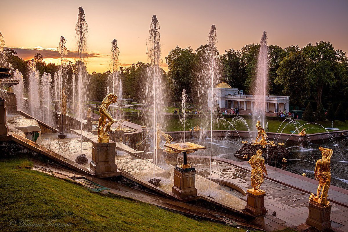 F3dotca's tweet photo. Petergof - #Petergof #StPetersburg #Russia #travel https://t.co/DjanXZe7wY