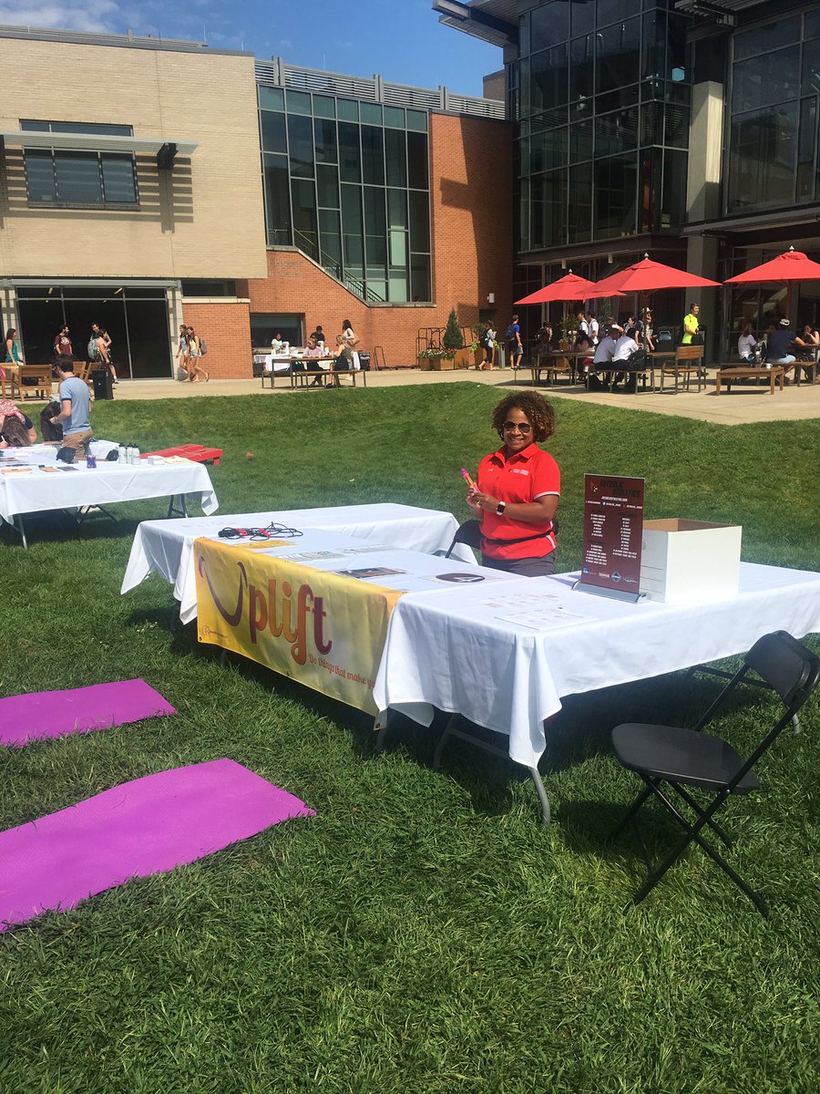 CatholicU_ATC's tweet photo. Jaime &amp; Nevada volunteering at #FreshCheckDay for suicide prevention. #Uplift #ExerciseisSelfCare https://t.co/ifZIYBFCta