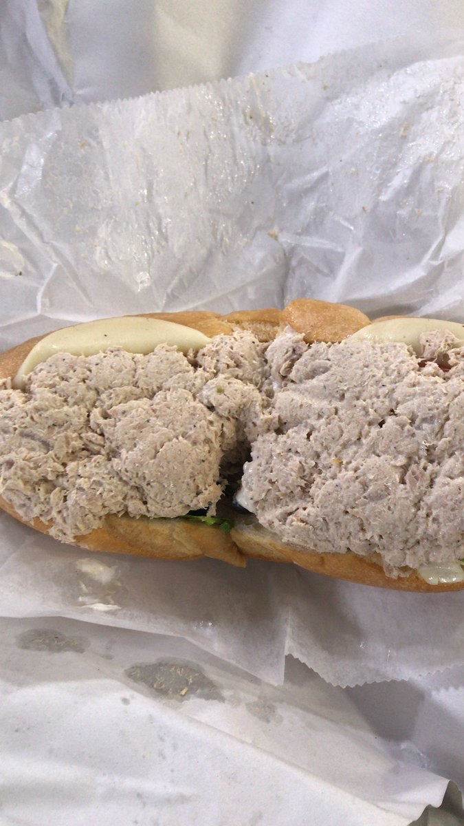 Shaaggyyy's tweet image. #simaron makes these HUGE sandwiches d00ds, this is a small and it’s the size of my head like wut