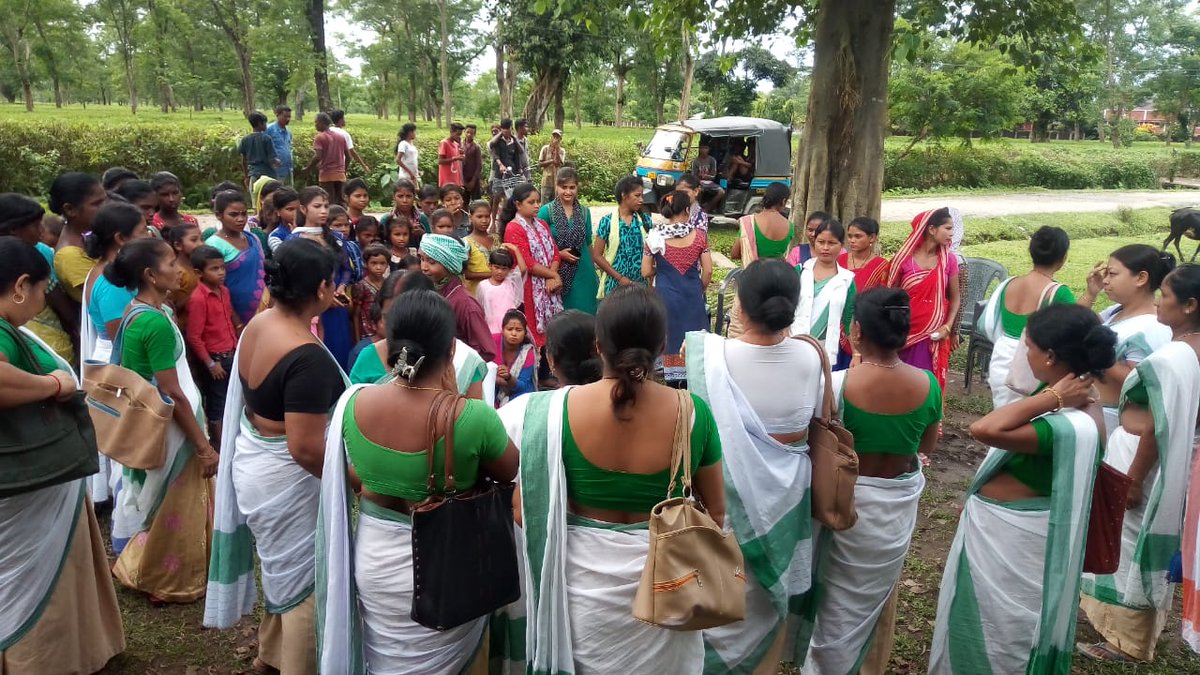 Mehnasheen786's tweet image. Baator Naat ( street play) based on Anemia, Hygiene and Environment cleanliness organised by AWW, AWH, ANM and ASHA under guijan icds project , Tinsukia. @PoshanAssam @PhukanGitashree