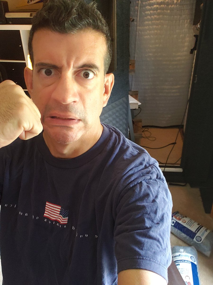 paulstefano's tweet photo. Returning from a great conference to a studio teardown because of a bad mic cable. Curses! #voiceover #vo #audiobooks #videogames #commercials #political #ecommerce #elearning #vocationnyc https://t.co/Av71v337BF
