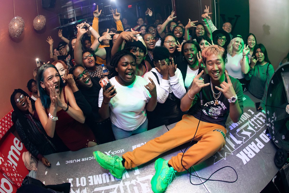 TedParkBoi's tweet photo. Tedass Time Volume 1 in NYC was crazy. Who’s ready for me to drop new music and make this Tedass tour happen 👀💛 https://t.co/H7hmZW7luF