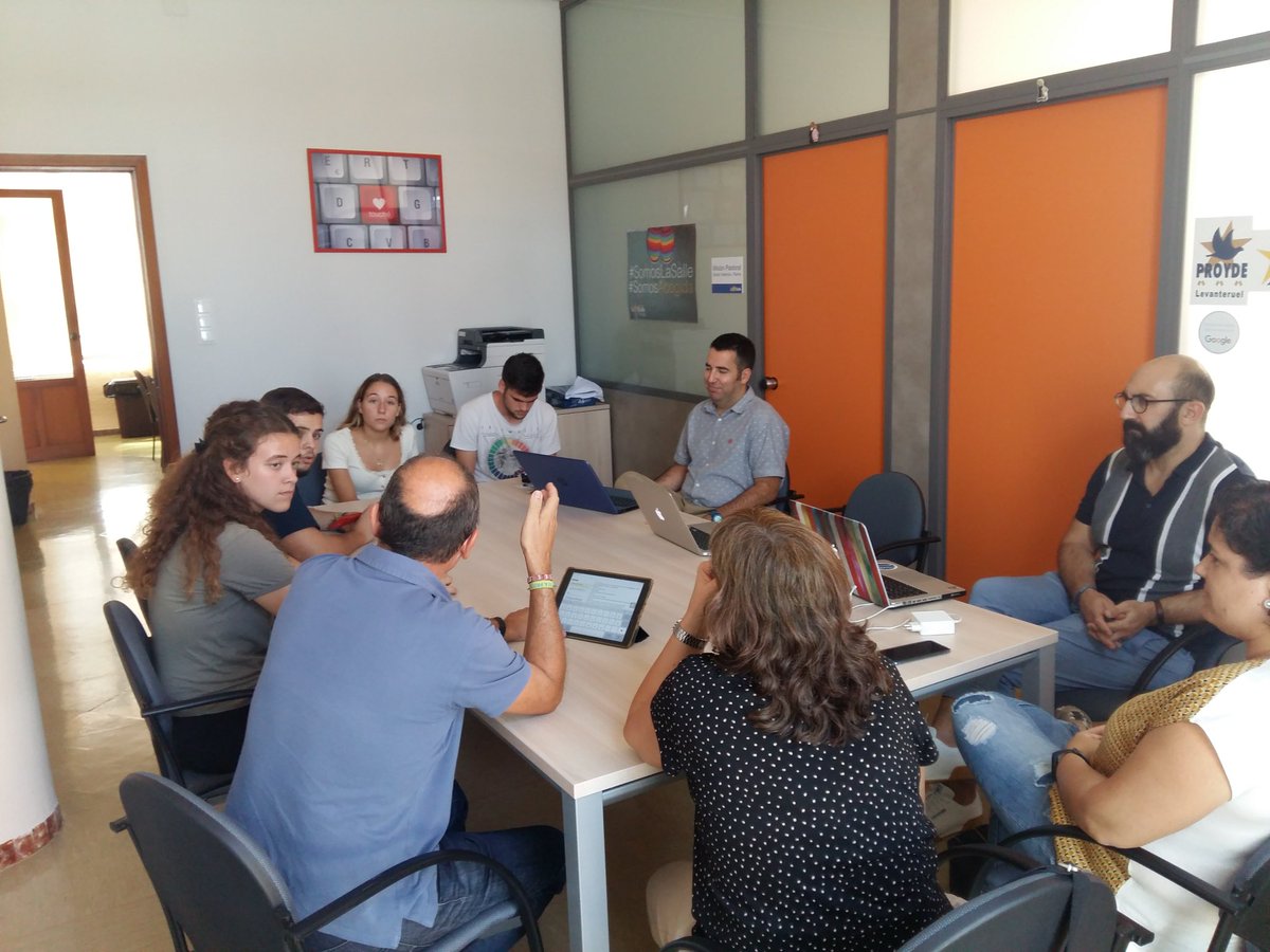 PROYDE_Levante's tweet photo. 👥📋 #Voluntariado | Esta tarde nos hemos reunido con el grupo de voluntarios internacionales de Gente Pequeña para hacer la evaluación final de su Voluntariado Internacional de Verano en Boy's Town (India). Sin duda, ha sido una reunión muy fructífera. ¡Gracias a todos! https://t.co/s0JNHUgjvz