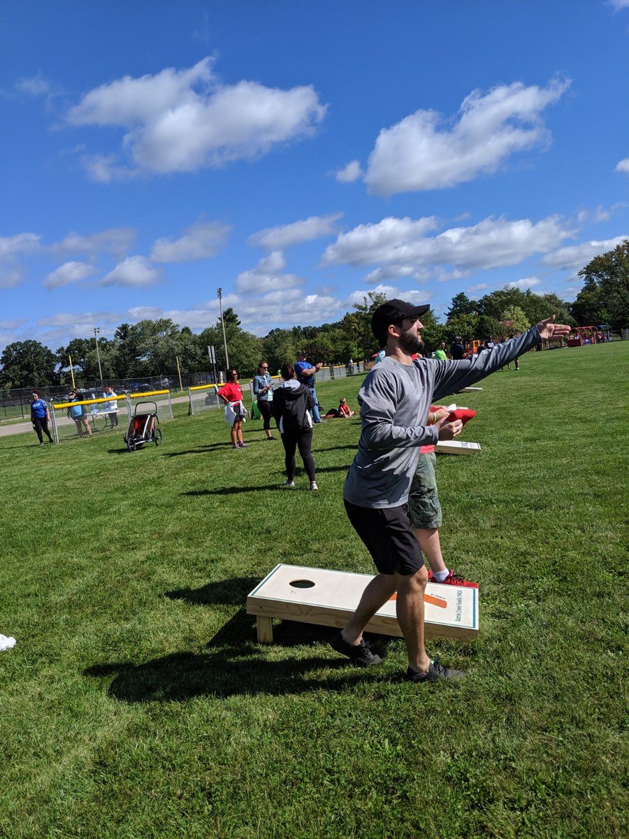 Musashi_MAPMI's tweet photo. Good job, team! Tug of War &amp; Cornhole finished off a fun and rewarding week. https://t.co/H9ABpu4uaQ