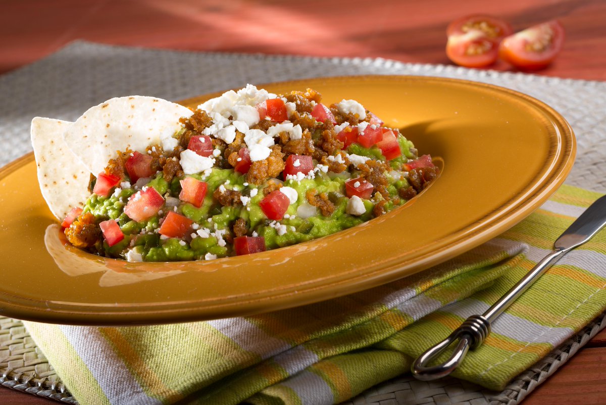 PatiJinich's tweet photo. This one is called… Cave Man Guac. It’s super hearty. Filled with roasted chiles toreados and plenty of crispy bites of chorizo, it’s a winner—every time. #AvoChat #NationalGuacamoleDay https://t.co/2DjBMTm4Aq https://t.co/dRAkrP695D