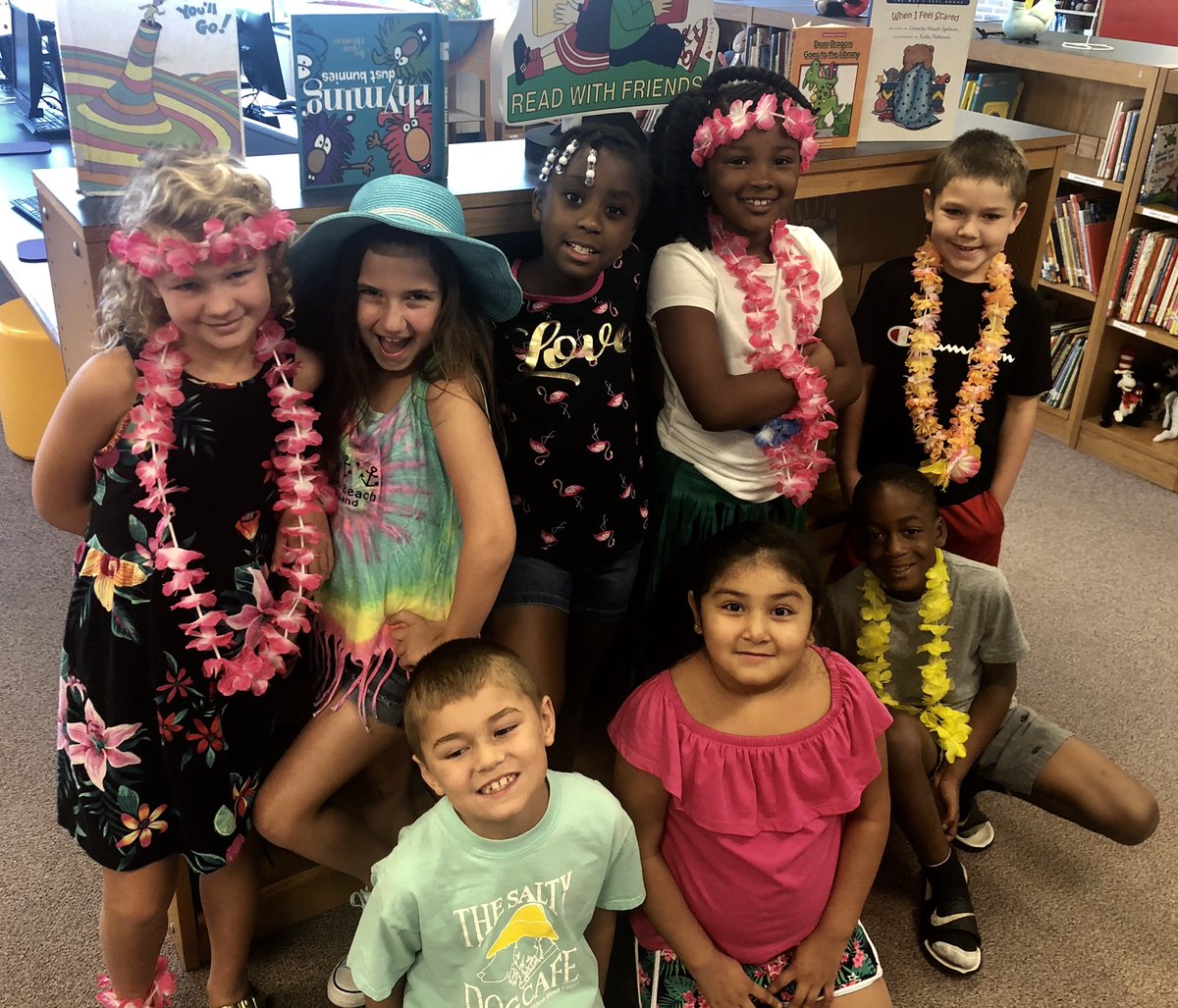 MarshvilleESNC's tweet photo. Celebrating spirit week with Hawaiian Day today!  #Marshvilleproud #MVESROCKS #TeamMVES https://t.co/7nMJXAkh19
