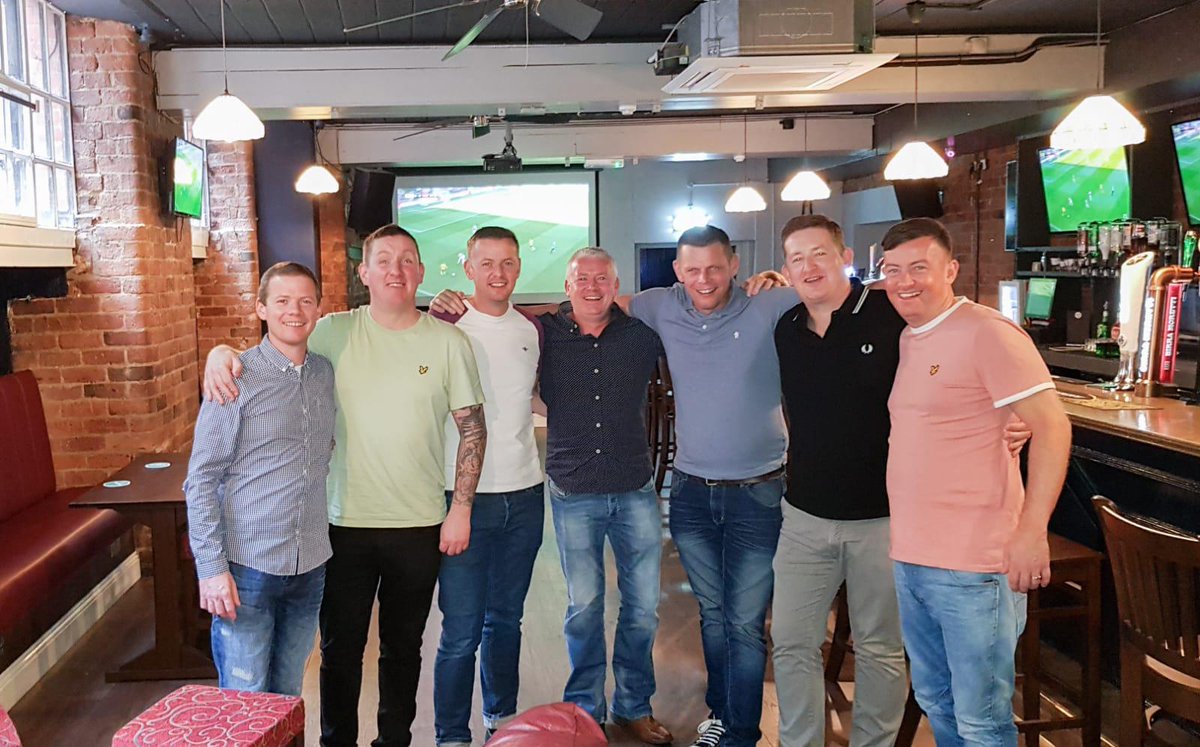 conorfeeney83's tweet photo. Liverpool 2019 🍺
#Feeneys #mcintyres #Liverpool https://t.co/7SgtaoQQZN