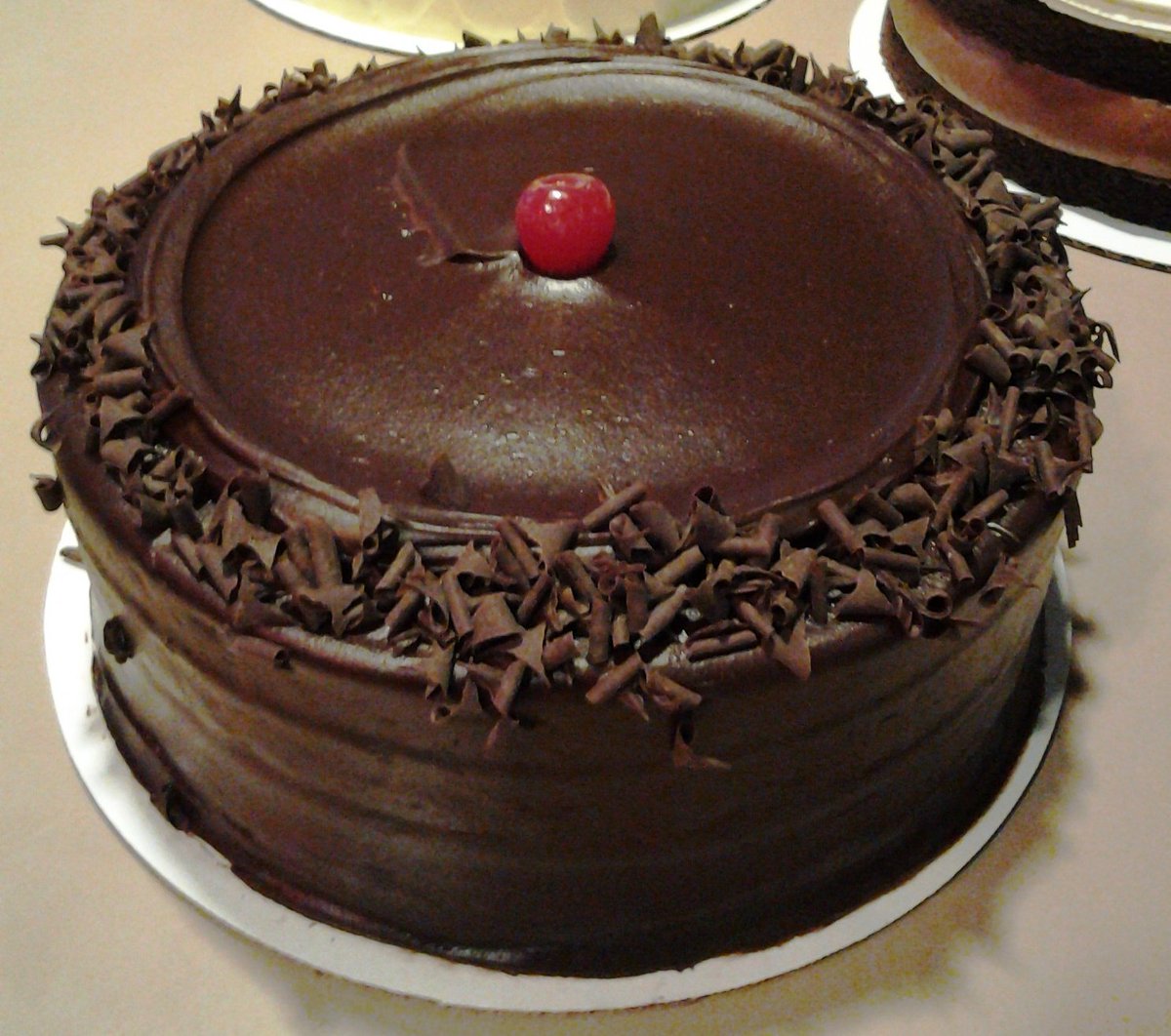 GreggsUSA's tweet photo. Mondays can be tough, but “Rhode Islands’ Best” Four-Layer Chocolate Cake can help start off your week the right way! https://t.co/cLPsbDC2iR