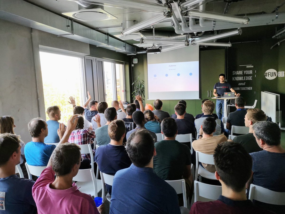 gdgnantes's tweet image. C&apos;est parti pour #KotlinEverywhere avec @yrezgui 🚀
Merci a @SII_Atlantique pour les locaux ! 👍
#gdgRoadTrip #Kotlin