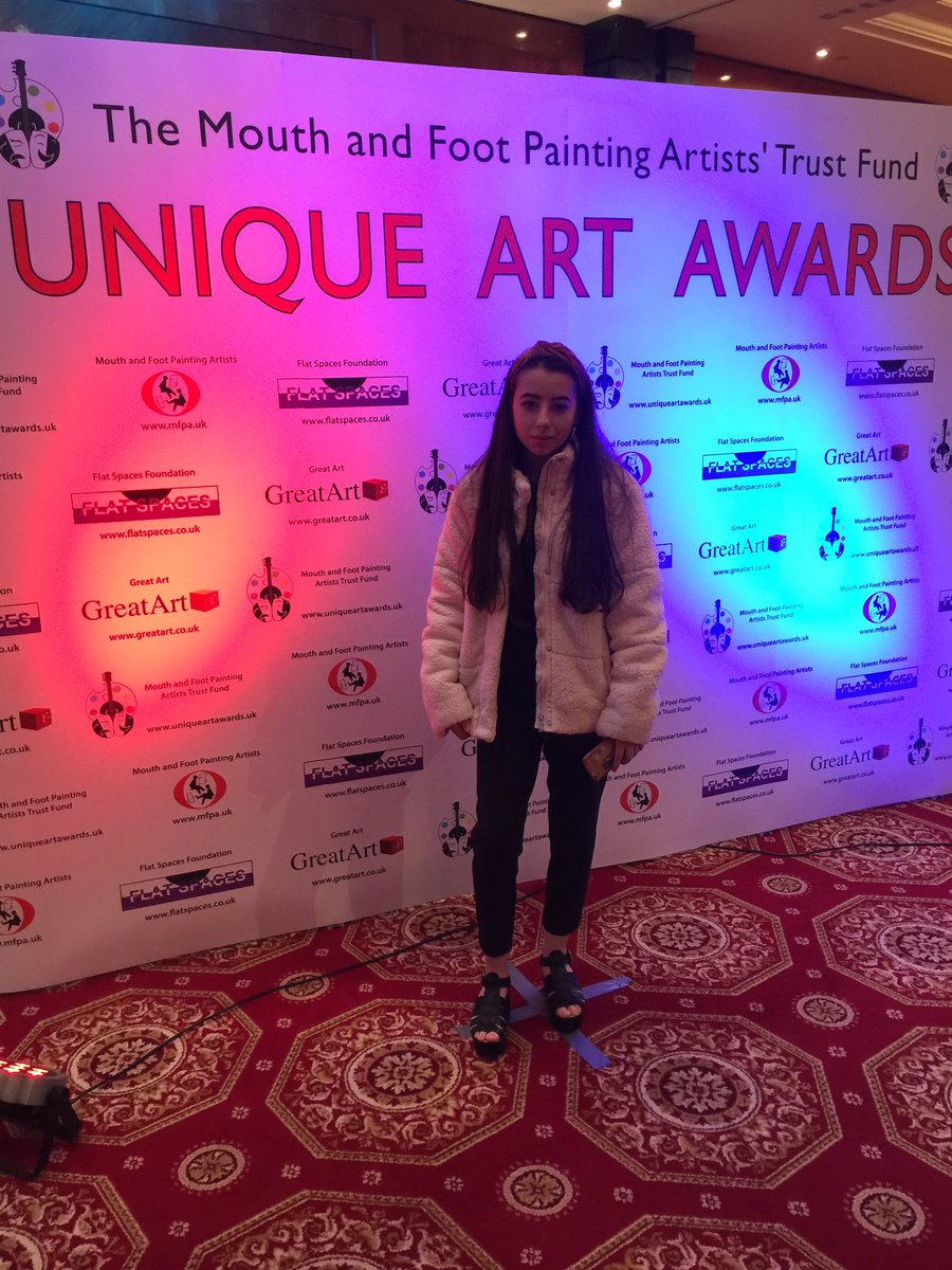 lcheaps's tweet photo. @StJohnVianneySc  we are at the unique art awards!!!! https://t.co/p9kXNgEQyL