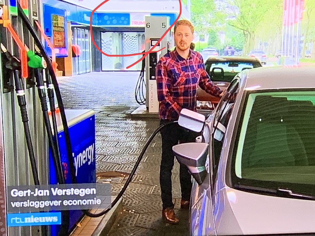 Fabulous. Item at gas station named "Trumpi" about oil price in the light of the Aramco attack.