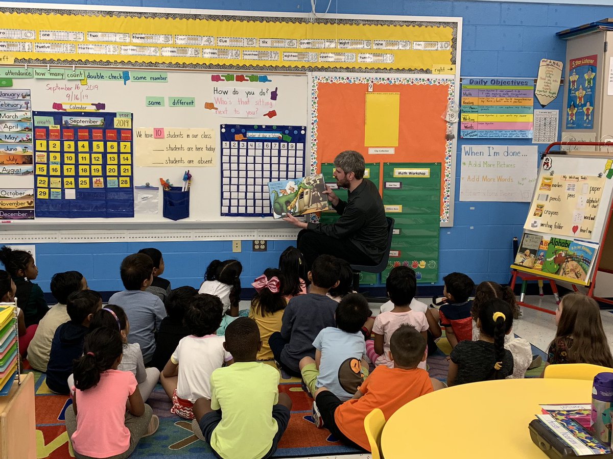 The Kindergarten classes enjoyed a special visitor from the Edison Public Library! Thank you Mr. Jeff! <a href="/WoodbrookSchool/">Woodbrook School</a>