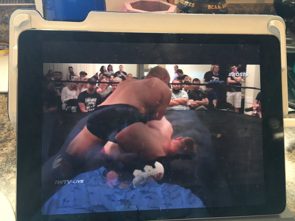 MidnightGuthrie's tweet photo. Be a peach and watch some @indiewrestling on your lunch break! Whether it’s the awesome @stlanarchy Battle of Spaulding event or some of my work @journeyprokc or @zowalive, bring some joy to your work day. #supportindiewrestling #IWTV #CaptainMidnight #BOS19 https://t.co/NyDnLnUNTR