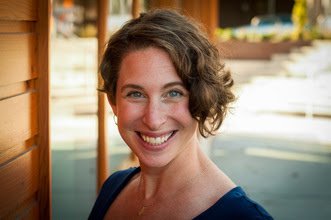 spsconf's tweet photo. #ANNOUNCING @TheCircusDoc Emily Scherb is a physio specialises in the treatment and care of #CircusArtists 
Author of Applied Anatomy of Aerial Arts she teaches circus artists and #AHPs about #unique #PhysicalDemands &amp; #challenges of training a #CircusBody to do incredible feats! https://t.co/Dmy9G9VqCh