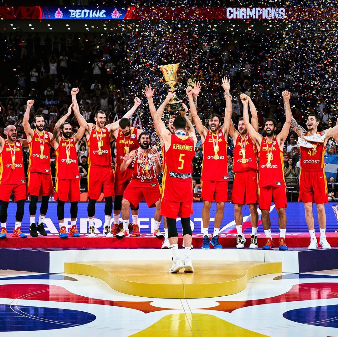 Sport_Inter_TV's tweet photo. BASKETBALL - Coupe du monde-Basket: 13 ans après Espagne est sacré champion du monde.
Felicitaton à la Roja https://t.co/m2iQH2zgen
