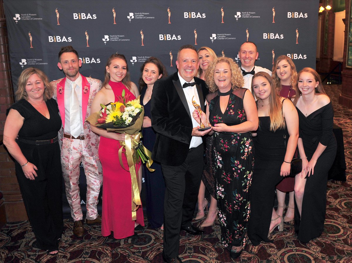 TheFunExperts's tweet photo. Where's the fun of winning an amazing award if you cant scream and shout about it? ππ€π£
https://t.co/p7TIxAMfsS
#Bibas2019 @BIBAs2019 #TheFunExperts #Lancashire https://t.co/Wp1cJs6tBu