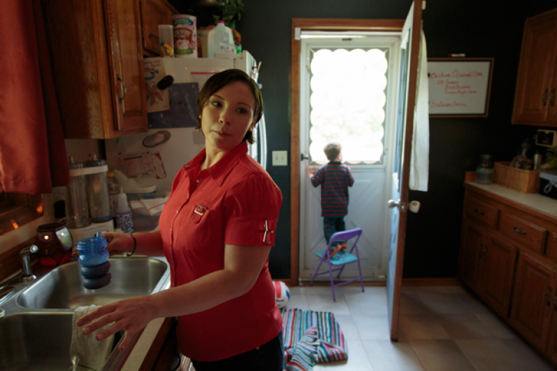 NatRCPD's tweet photo. This 2015 article from @ProPublica highlights the difficulties that parents with #PsychiatricDisabilities often encounter when facing the #FamilyCourt system: https://t.co/GfYrXyz3Qi #ParentsWithDisabilities #DisabledDads #DisabledMoms #DisabledMums #DisabledMothers https://t.co/xjZ1CdY4zn